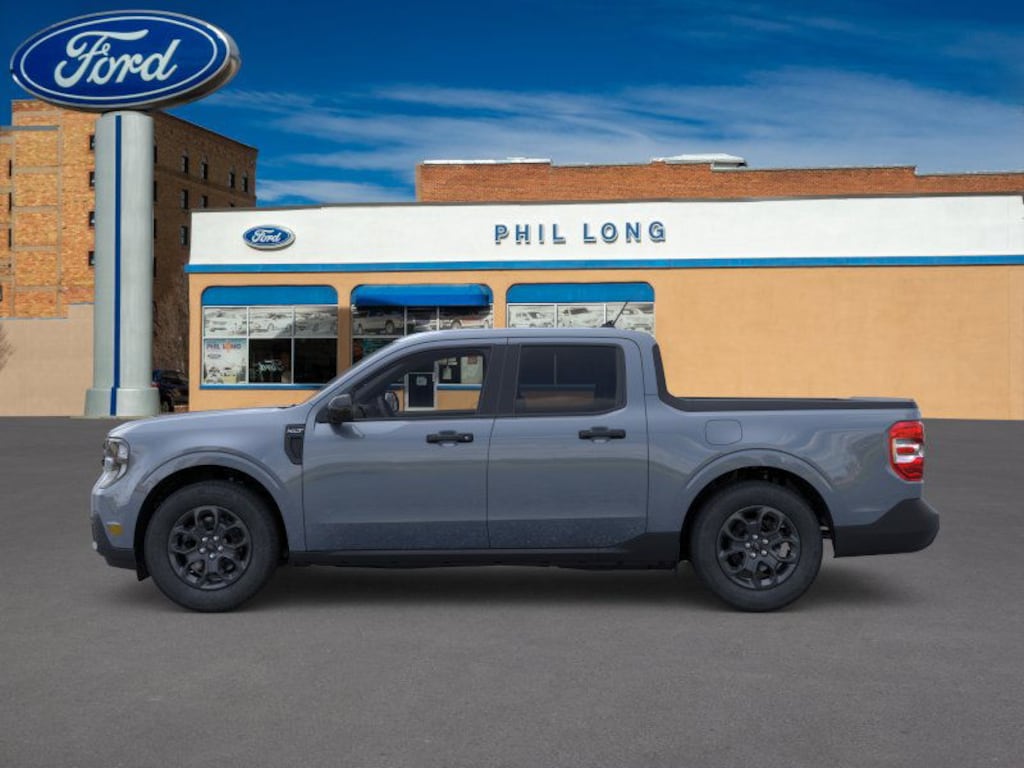 New 2025 Ford Maverick XLT Truck