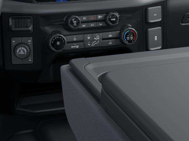 2025 Ford F-150 XL photo 11