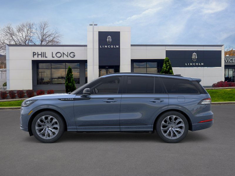 2025 Lincoln Aviator Premiere photo 3