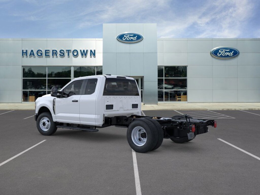 New 2026 Ford F-350 Chassis XL Truck Super Cab