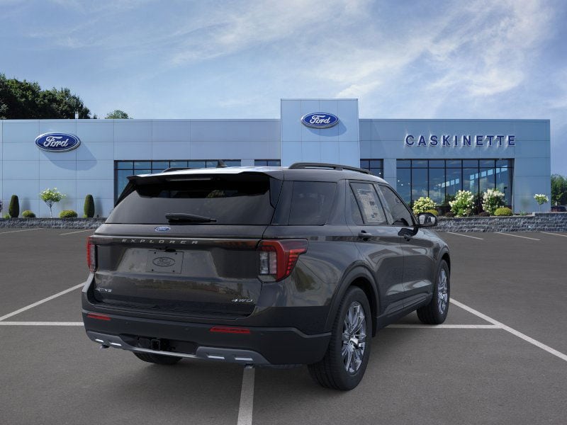 2026 Ford Explorer Active - Photo 8