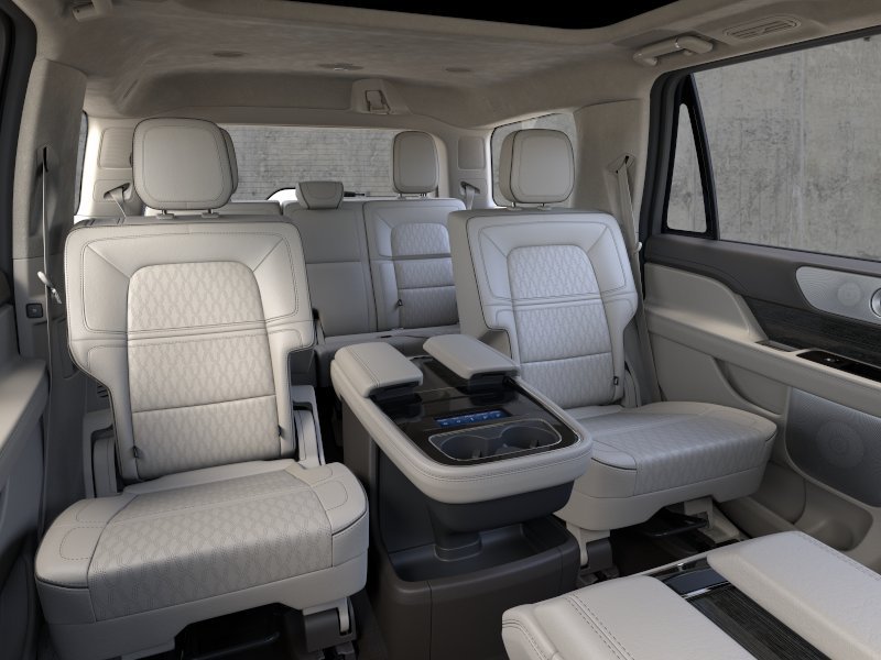 2024 Lincoln Navigator Black Label 11