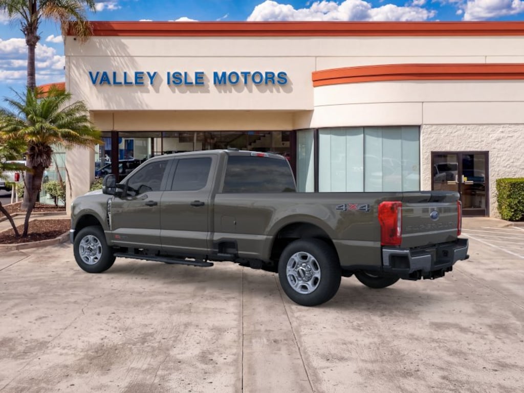 New 2026 Ford F-350 Truck Crew Cab