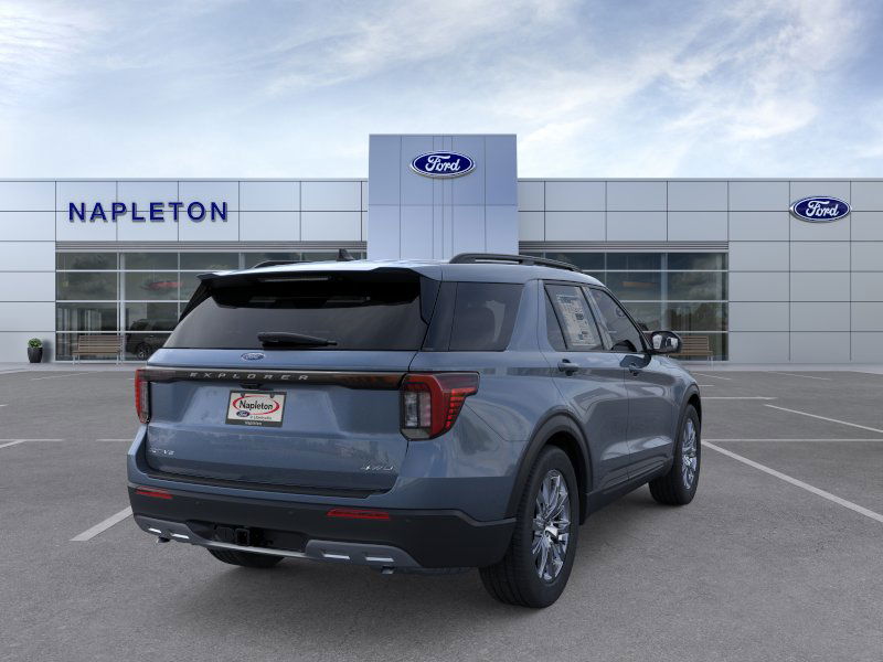 2026 Ford Explorer Active - Photo 8