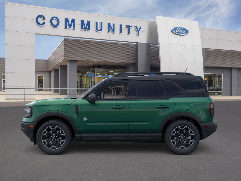 2025 Ford Bronco Sport Outer Banks photo 2
