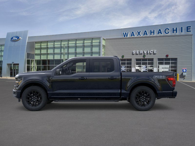 2025 Ford F-150 XLT photo 2