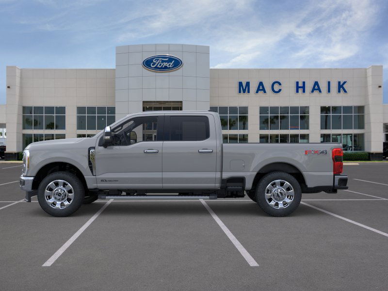 2026 Ford F-250 Lariat photo 2