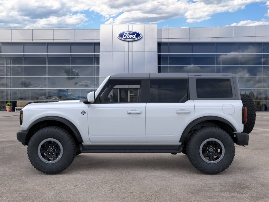 New 2025 Ford Bronco Outer Banks® SUV