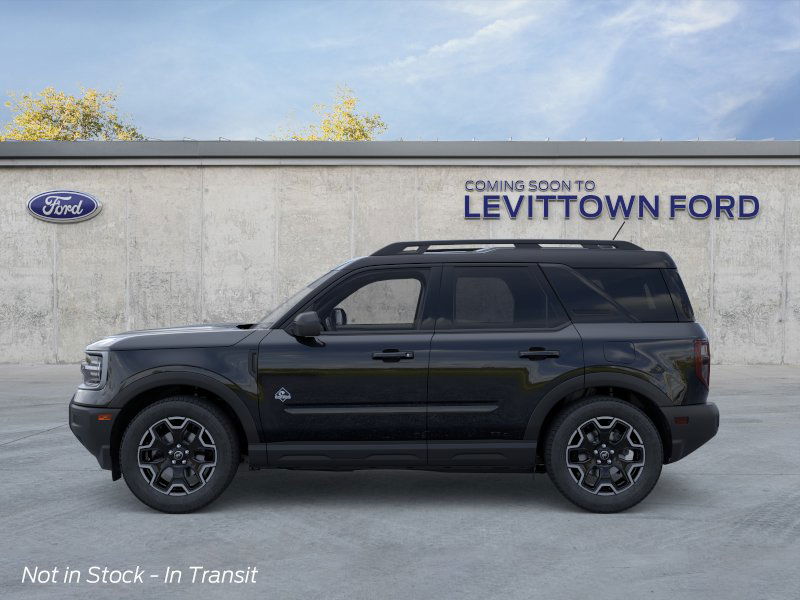 2025 Ford Bronco Sport Outer Banks photo 2