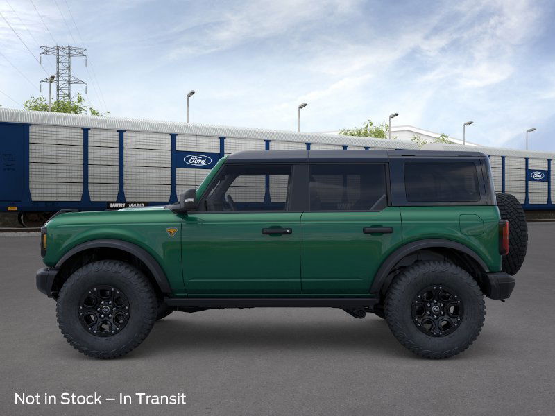 2025 Ford Bronco Badlands photo 3