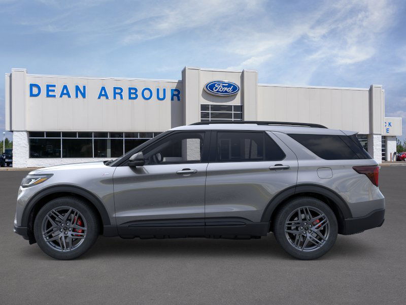 2025 Ford Explorer ST-Line photo 2