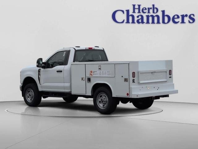 new 2026 Ford Super Duty F-350 SRW Pickup car, priced at $71,300