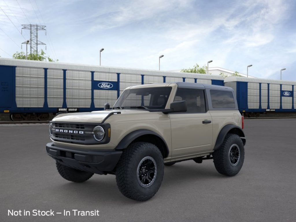 New 2025 Ford Bronco Base SUV