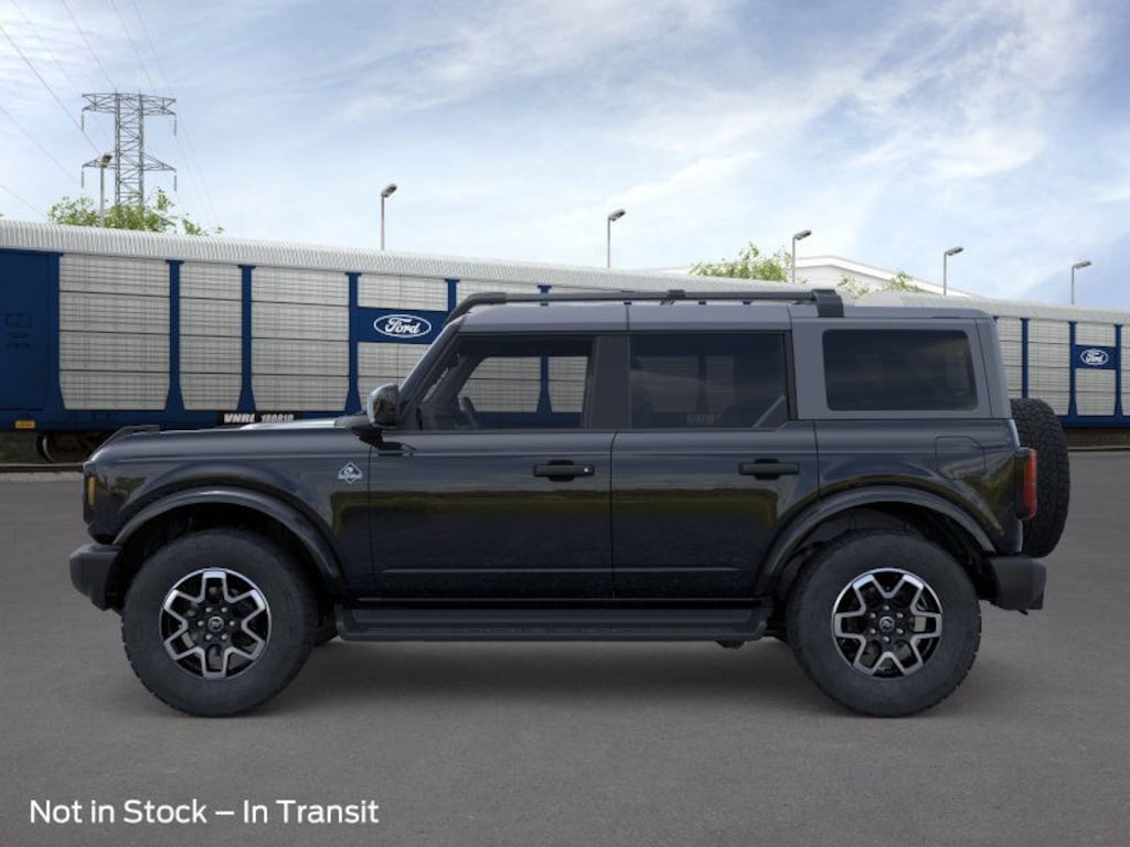 New 2026 Ford Bronco Outer Banks SUV