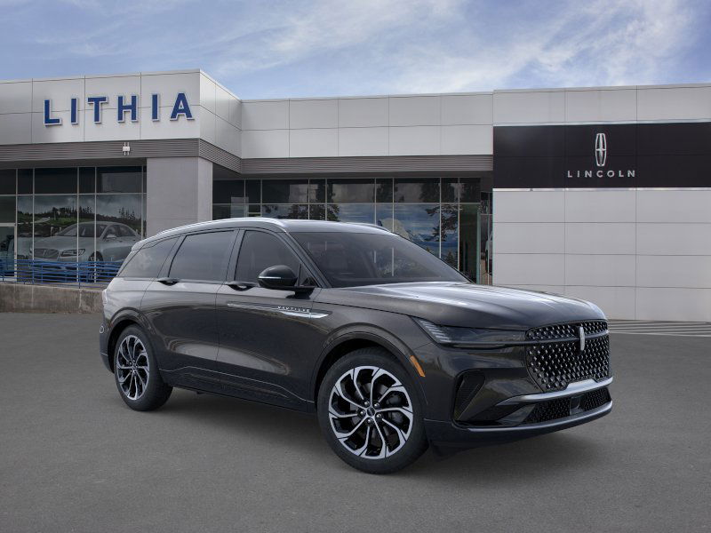 Thumbnail: 2026 Lincoln Nautilus - 36