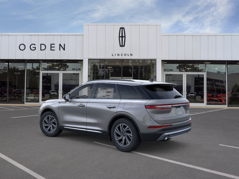 2026 Lincoln Corsair Premiere photo 3