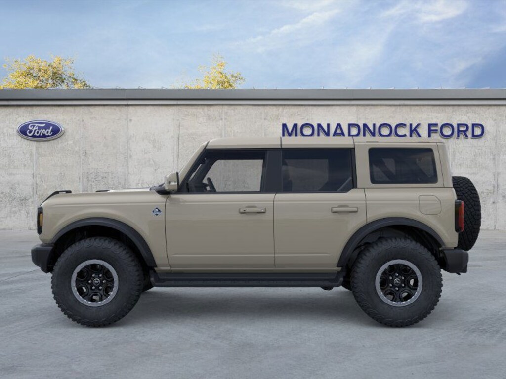 New 2025 Ford Bronco Outer Banks SUV