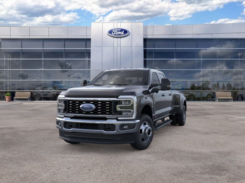 New 2026 Ford Super Duty F-350® Lariat® TRUCK
