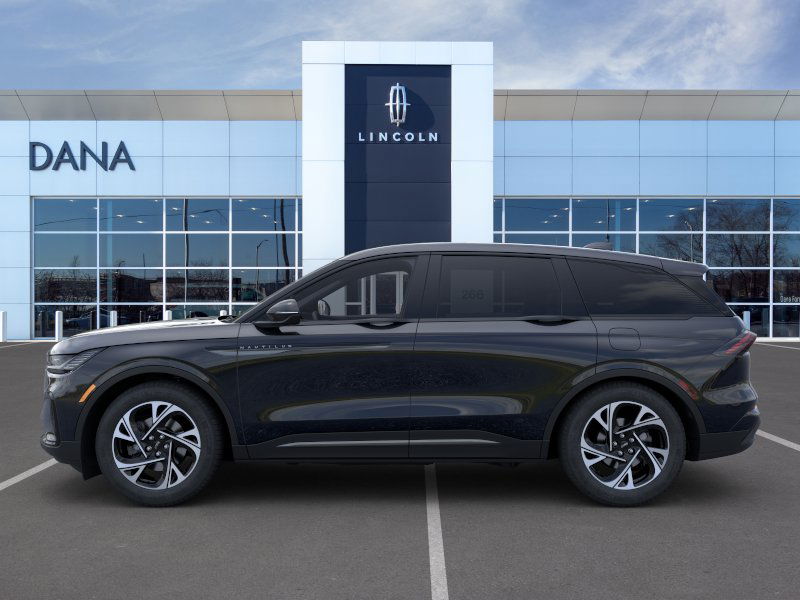 2025 Lincoln Nautilus Premiere photo 3