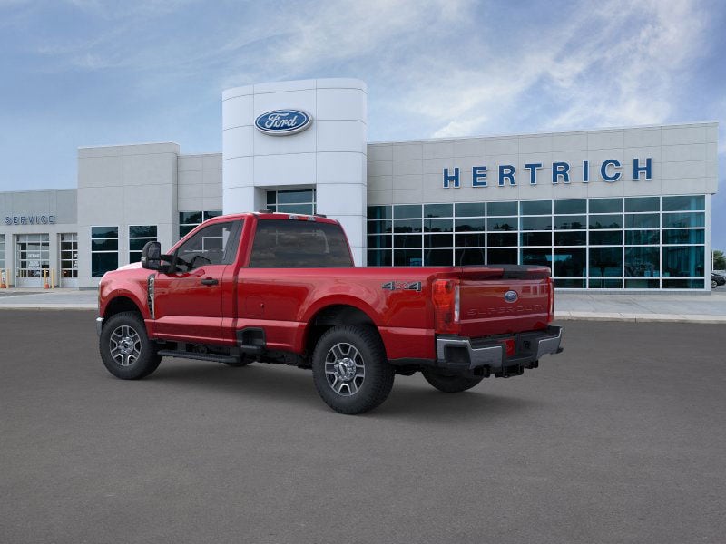 2025 Ford F-350 Super Duty XLT - Photo 20