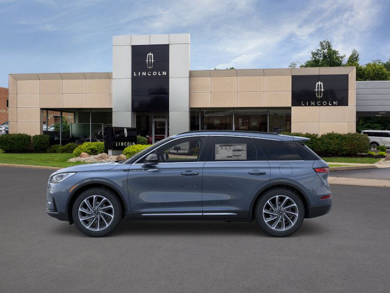 2026 Lincoln Corsair Premiere photo 4