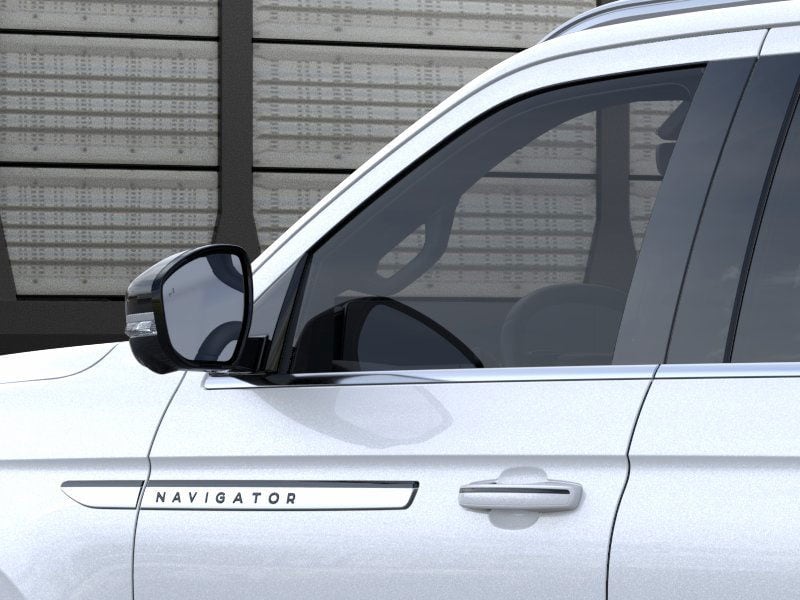 Thumbnail: 2026 Lincoln Navigator L - 44