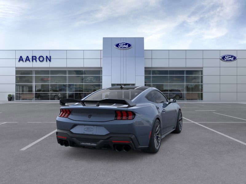 2024 Ford Mustang Dark Horse Deluxe photo 8