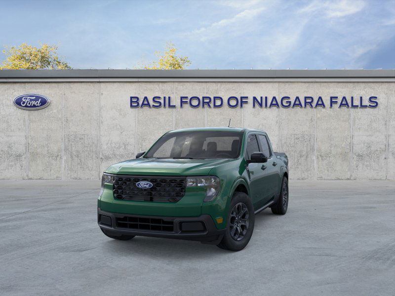 2025 Ford Maverick XLT photo 2