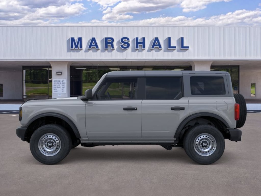 New 2026 Ford Bronco Base SUV
