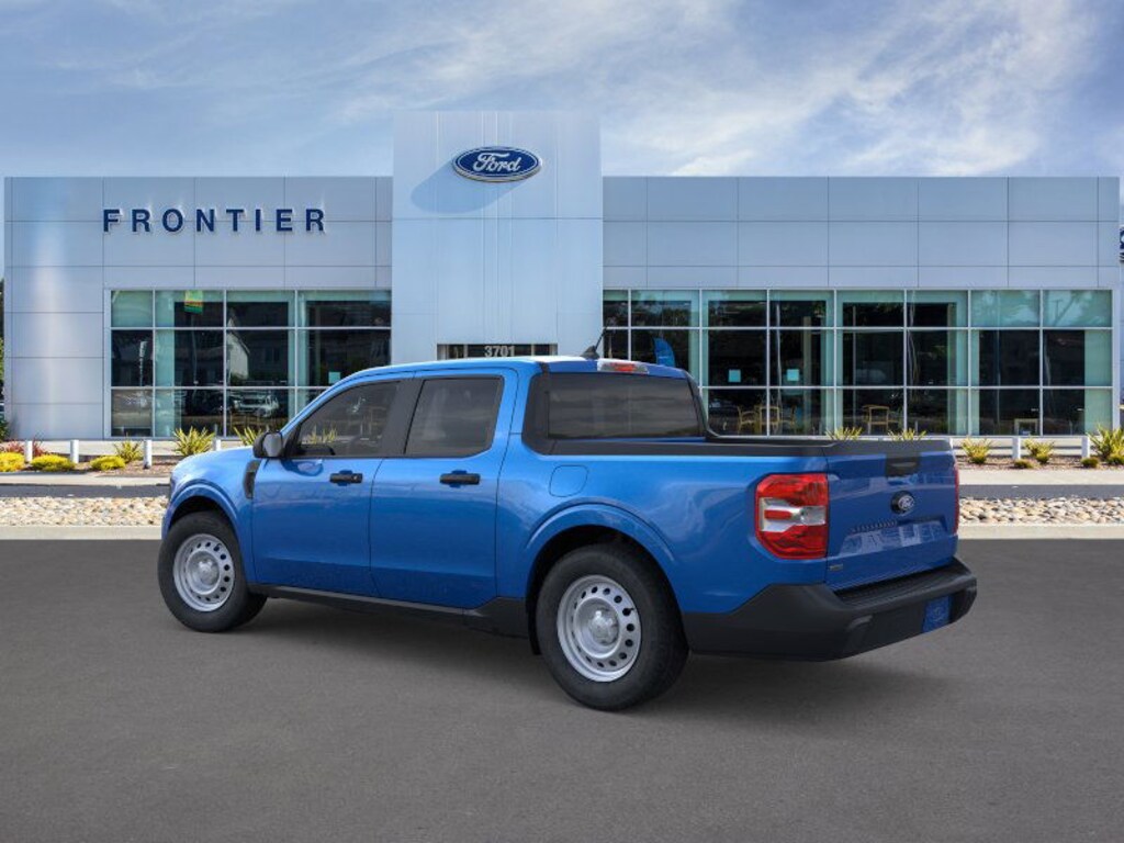 New 2025 Ford Maverick XL Truck SuperCrew