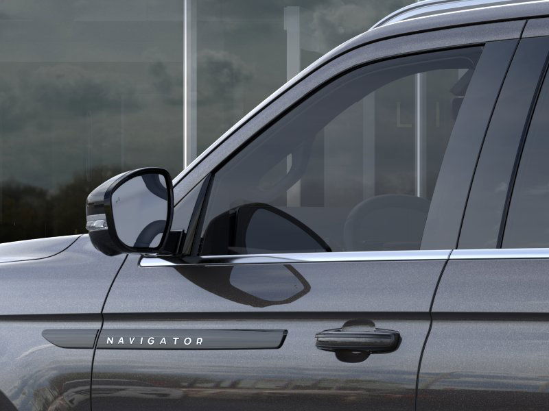 2025 Lincoln Navigator Black Label photo 20