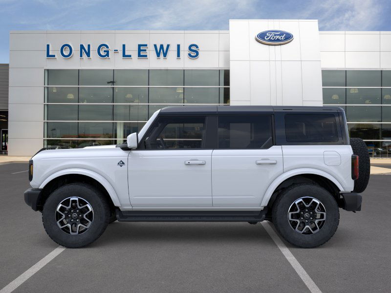 2025 Ford Bronco Outer Banks photo 3