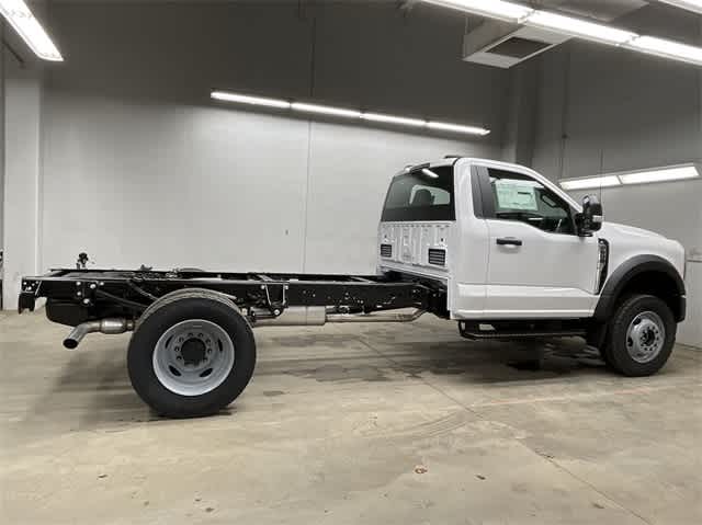 Thumbnail: 2025 Ford  - 28