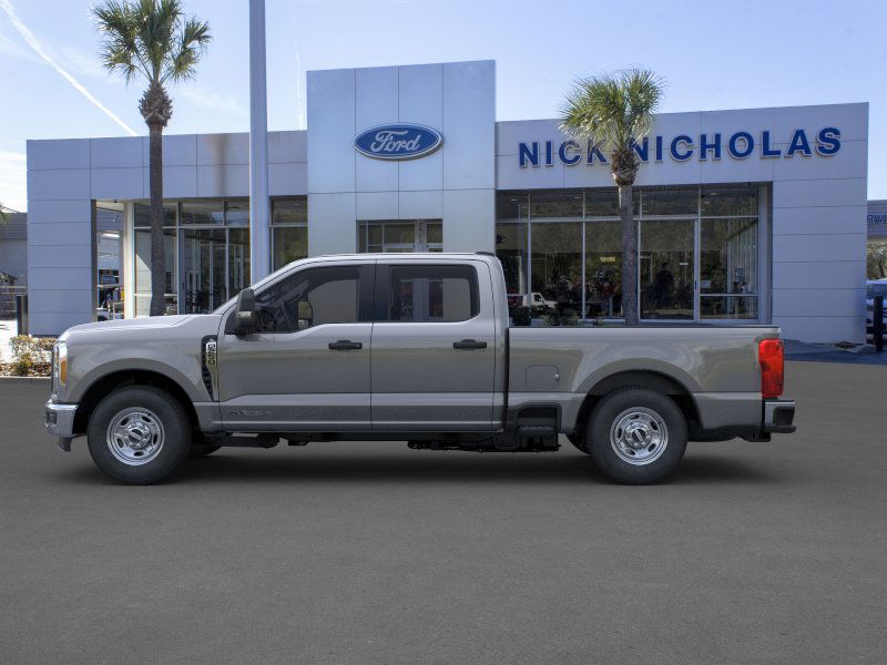 2025 Ford F-250 XL photo 3