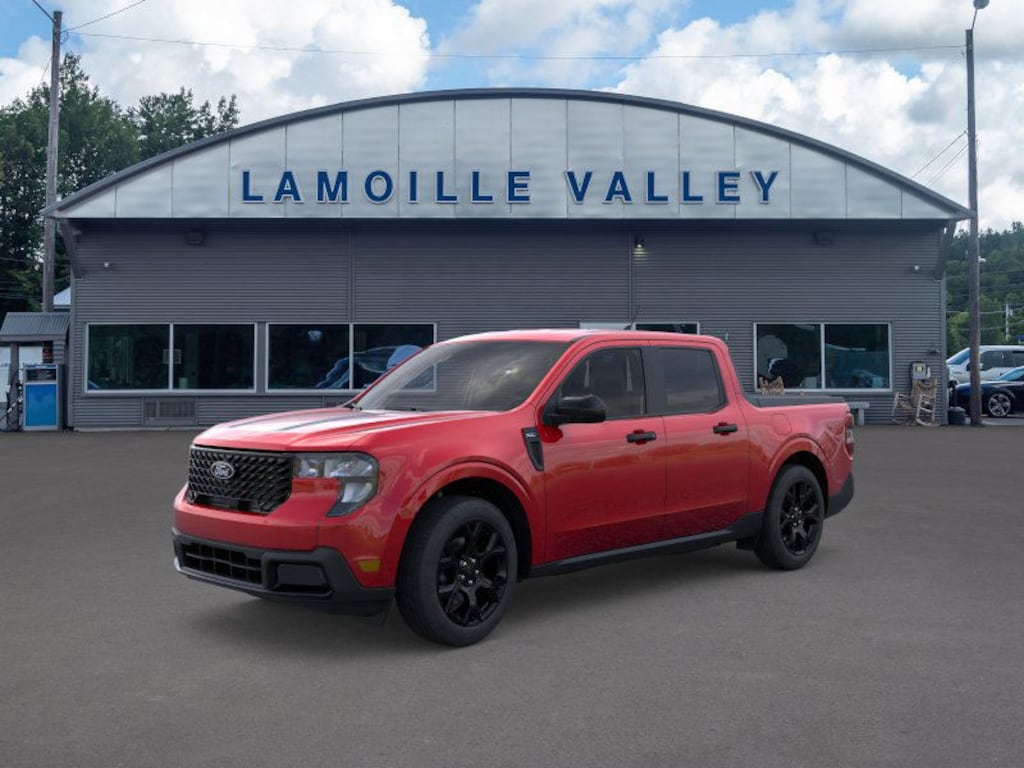 New 2025 Ford Maverick XLT Truck