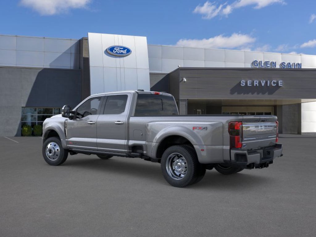 New 2026 Ford Super Duty F-450 Platinum Truck Crew Cab