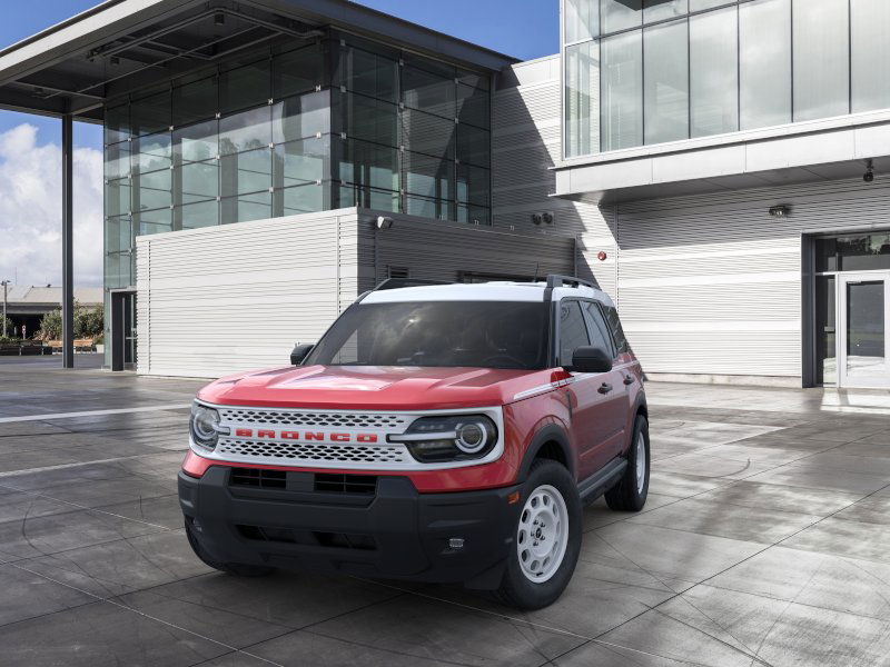 2025 Ford Bronco Sport Heritage photo 2