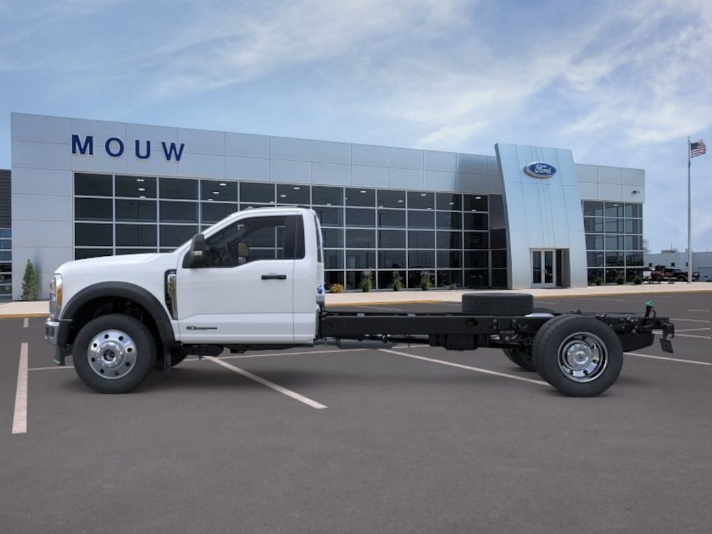 New 2026 Ford Super Duty F-550 DRW F-550 XLT TRUCK