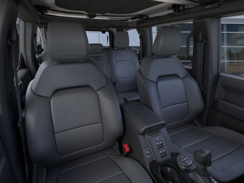 2026 Ford Bronco Outer Banks SUV