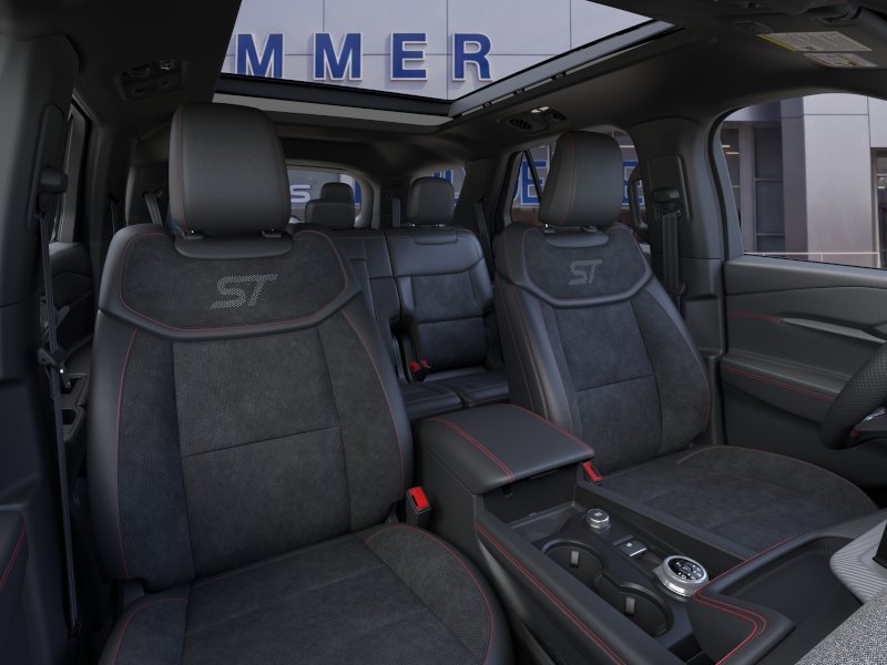 2026 Ford Explorer ST - Photo 10