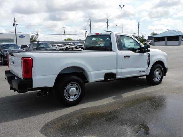 2025 Ford F-350 Super Duty XL - Photo 26