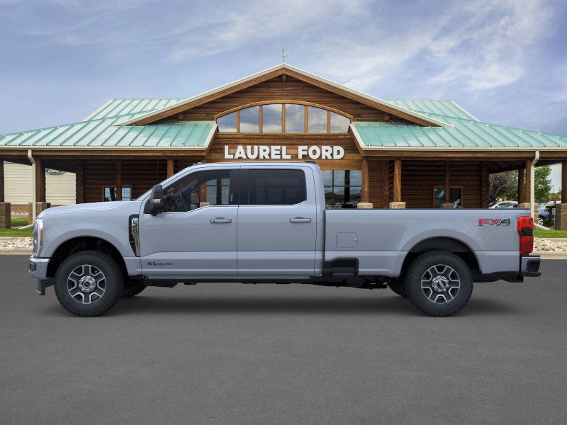 2026 Ford F-350 Lariat photo 3