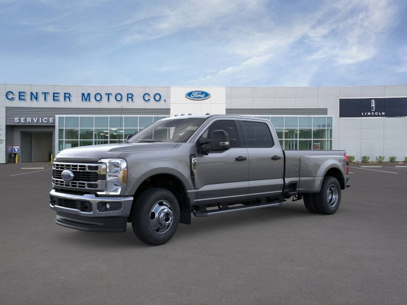 2026 Ford F-350 Super Duty XLT's photo