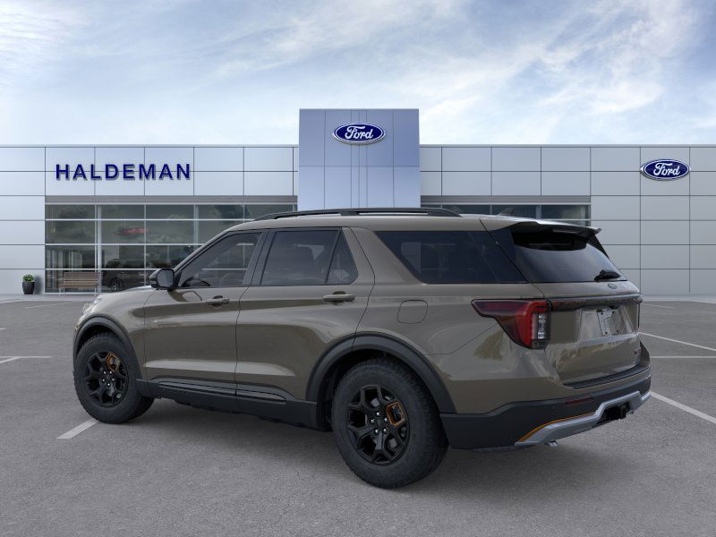 2026 Ford Explorer photo 3