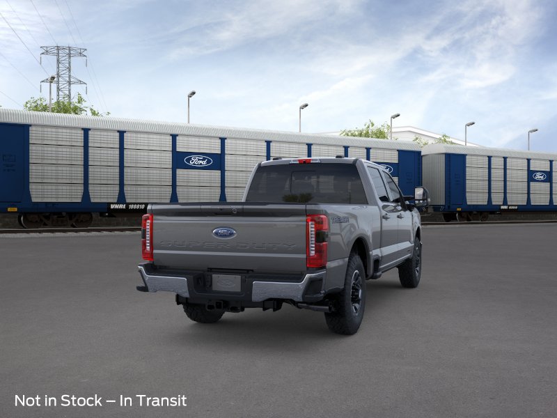 Super Duty F-250&reg; Lariat&reg; TRUCK