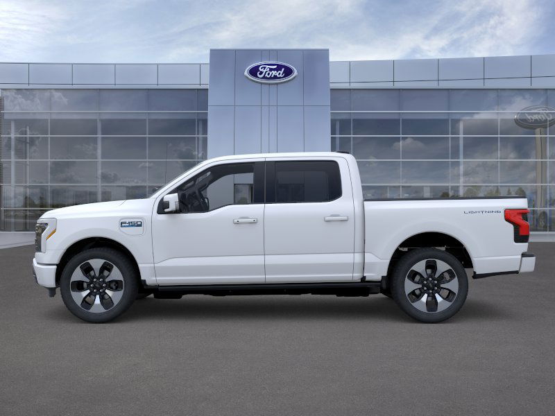 2025 Ford F-150 Lightning Platinum photo 2