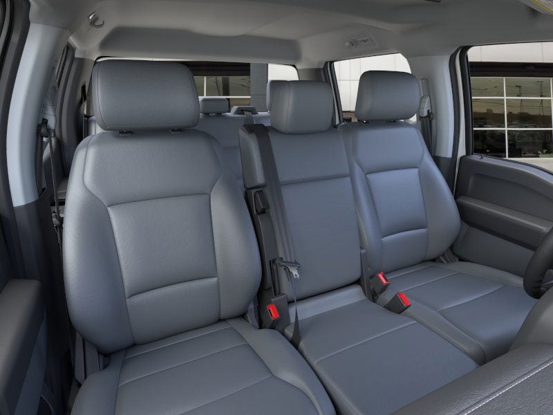 2025 Ford F-550 Super Duty Chassis Cab XL - Photo 34