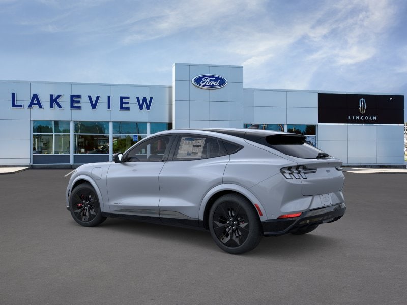 2025 Ford Mustang Mach-E GT - Photo 28