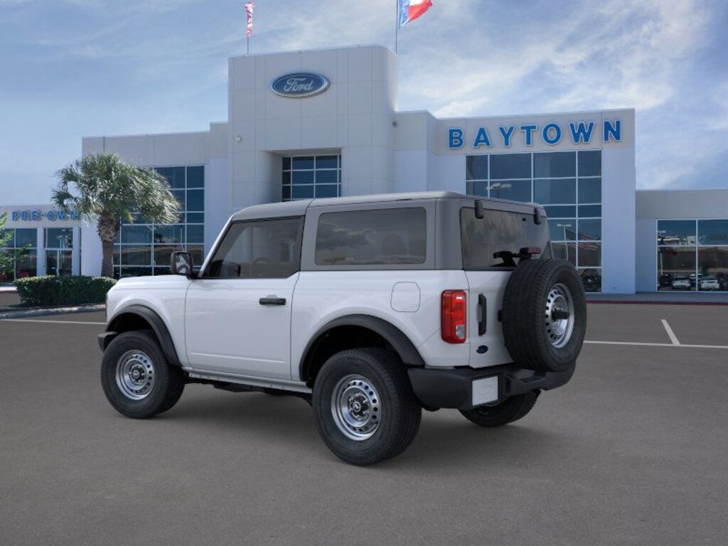New 2025 Ford Bronco Base SUV