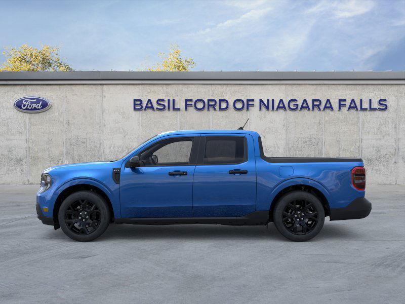 2025 Ford Maverick XLT photo 3
